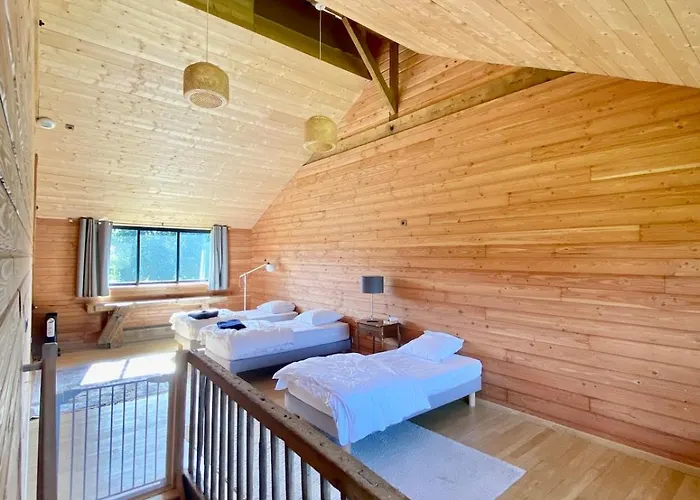 Les Pres Grand Holiday home